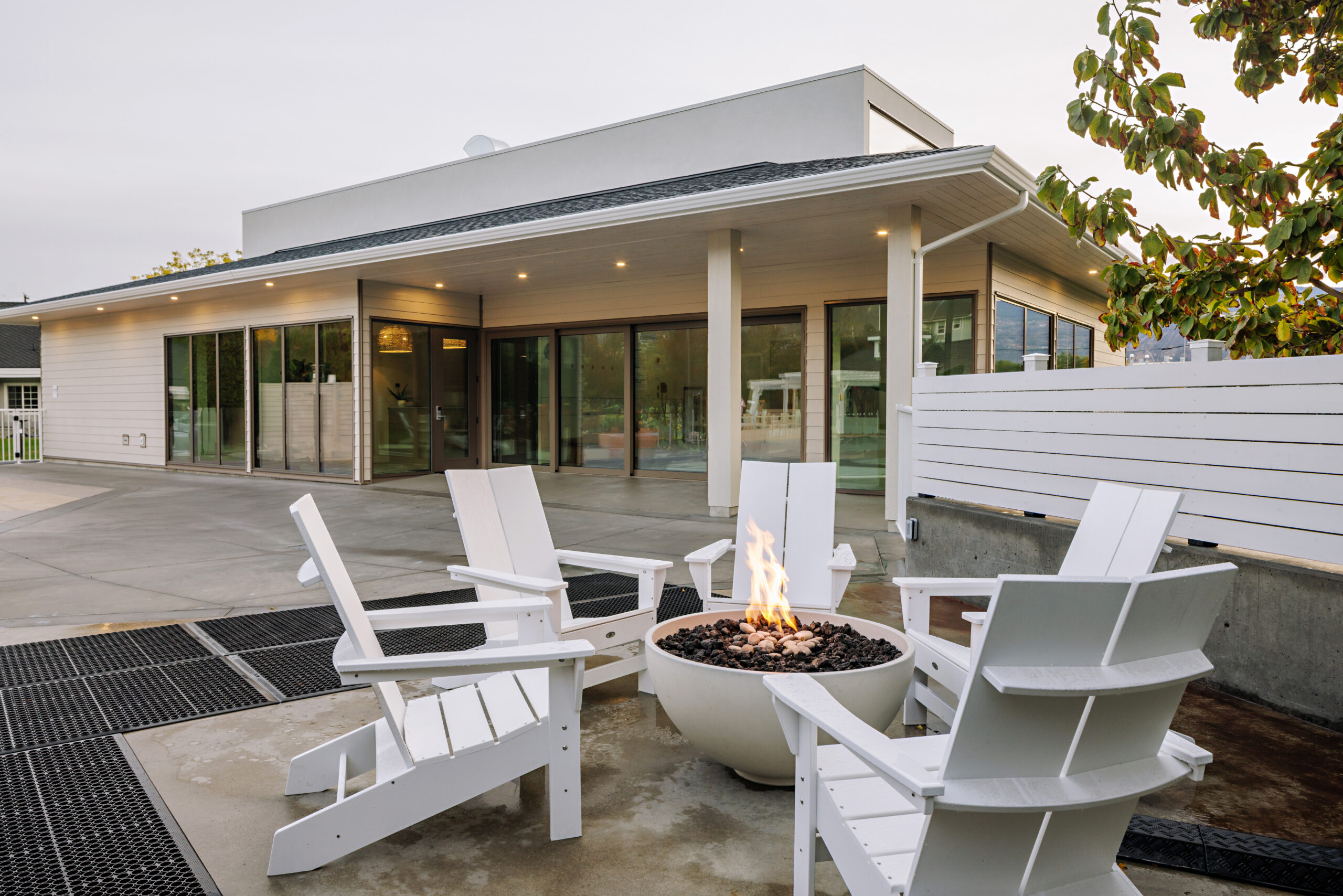 Balcomo Salt Spa & Amenity Building exterior — Whitfield Construction